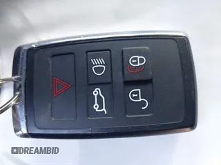 2023 Land Rover Defender X z VIN SALEX7EU1P2148879, wystawiony jako IAAI lot #41770581 z przebiegiem 32 831 mil mil oraz . Historia ofert i sprzedaży dostępna na DreamBid. Obrazek 11.