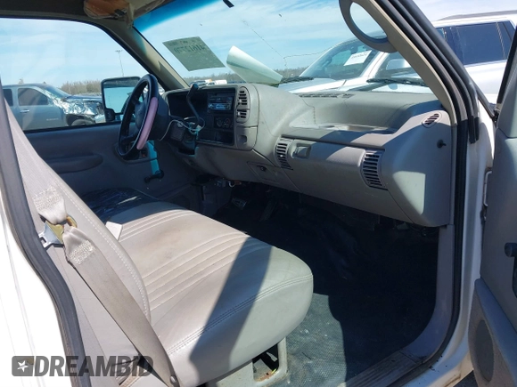 1996 GMC Sierra 1500 with VIN 1GTGC33R4TF018147, listed as a IAAI auction lot 41612770 with 106,443 mi miles and . Bid and sale history available at DreamBid. Image 5.