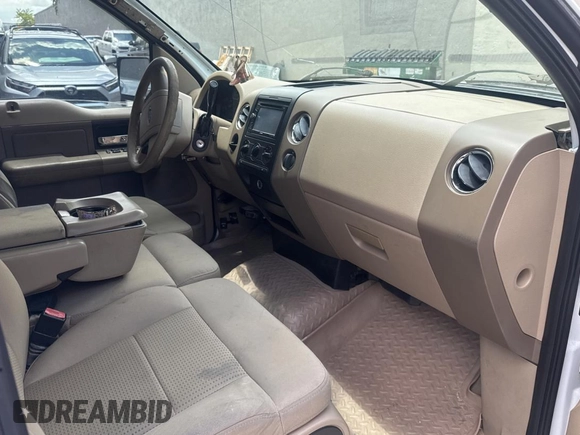 2008 Ford F-150 XLT with VIN 1FTPW12568FB43720, listed as a Copart auction lot 62142215 with 1,873,193 mi miles and Clean title. Bid and sale history available at DreamBid. Image 5.