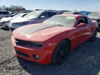 2011 Chevrolet Camaro 1LT with VIN 2G1FB1ED2B9150585, listed as a Copart auction lot 45028315 with 137,671 mi miles and Salvage title. Bid and sale history available at DreamBid. Image 1.