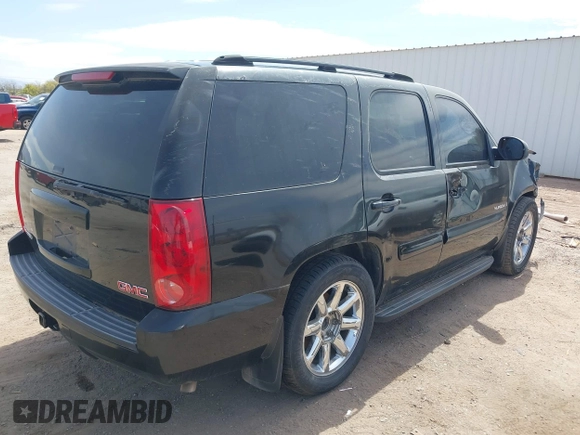 2007 GMC Yukon SLE with VIN 1GKFC13J17R216512, listed as a IAAI auction lot 41938265 with 201,781 mi miles and . Bid and sale history available at DreamBid. Image 4.