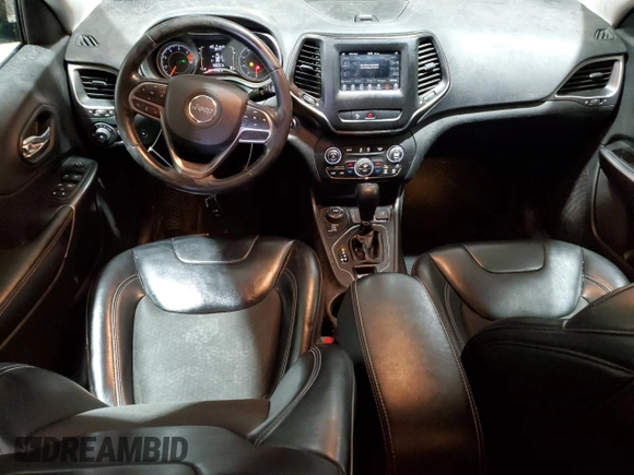 2019 Jeep Cherokee Altitude with VIN 1C4PJMLB1KD465818, listed as a Copart auction lot 57552705 with 191,300 mi miles and Salvage title. Bid and sale history available at DreamBid. Image 8.