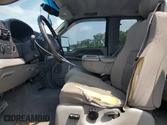 2006 Ford F-250 XL with VIN 1FTSX21556ED55204, listed as a Copart auction lot 62774135 with 266,214 mi miles and Clean title. Bid and sale history available at DreamBid. Image 7.