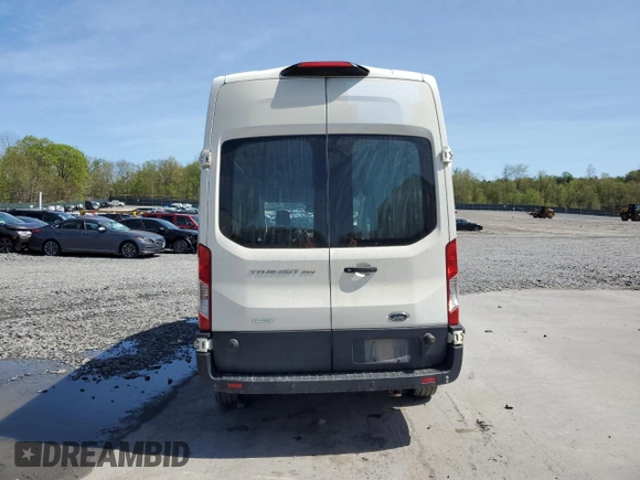 2019 Ford Transit with VIN 1FTBW2XG5KKB23337, listed as a Copart auction lot 55203995 with 217,569 mi miles and Clean Title. Bid and sale history available at DreamBid. Image 6.