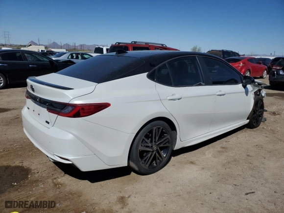 2025 Toyota Camry LE with VIN 4T1DAACK1SU026969, listed as a Copart auction lot 49670445 with 15,002 mi miles and Salvage Title. Bid and sale history available at carsss.com. Image 3.