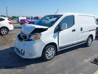 2021 Nissan NV200 SV z VIN 3N6CM0KN8MK705487, wystawiony jako IAAI lot #41866045 z przebiegiem 150 767 mil mil oraz . Historia ofert i sprzedaży dostępna na DreamBid. Obrazek 17.