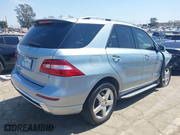 2014 Mercedes-Benz M 350 with VIN 4JGDA5JB4EA284192, listed as a IAAI auction lot 41979779 with 77,633 mi miles and . Bid and sale history available at carsss.com. Image 4.