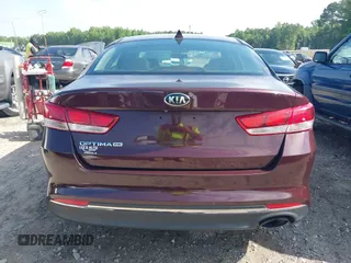 2018 Kia Optima LX z VIN 5XXGT4L39JG180260, wystawiony jako IAAI lot #42081495 z przebiegiem 173 200 mil mil oraz . Historia ofert i sprzedaży dostępna na DreamBid. Obrazek 16.