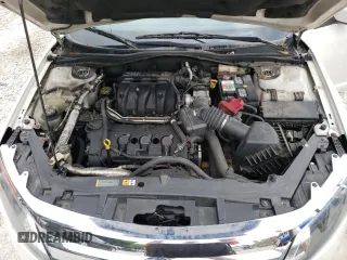 2010 Ford Fusion SE with VIN 3FAHP0HG0AR430215, listed as a Copart auction lot 68219033 with 215,228 mi miles and Non Repairable. Bid and sale history available at DreamBid. Image 11.