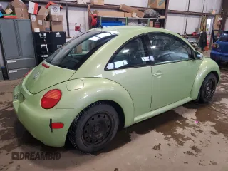 2003 Volkswagen New Beetle Coupe GLS with VIN 3VWCK21C63M441061, listed as a Copart auction lot 43538955 with 222,962 mi miles and Clean Title. Bid and sale history available at carsss.com. Image 3.