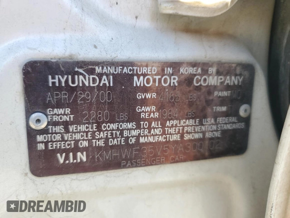 2000 Hyundai Sonata GLS with VIN KMHWF35V5YA300102, listed as a Copart auction lot 88304485 with 176,176 mi miles and Clean Title. Bid and sale history available at carsss.com. Image 12.
