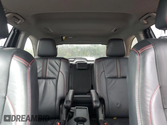 2019 Toyota Highlander SE with VIN 5TDJZRFH3KS975667, listed as a Copart auction lot 62555355 with 40,912 mi miles and Salvage title. Bid and sale history available at DreamBid. Image 10.