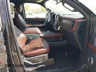 2023 Ford Expedition Max Limited с VIN 1FMJK1K82PEA12358, выставлен на аукционе IAAI как лот 41823285 с пробегом 56 291 миль миль и . История ставок и продаж доступна на DreamBid. Изображение 5.