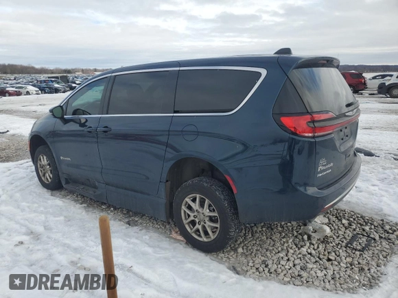2024 Chrysler Pacifica Touring with VIN 2C4RC1FG7RR102178, listed as a Copart auction lot 88112085 with 2,767 mi miles and Clean title. Bid and sale history available at DreamBid. Image 2.