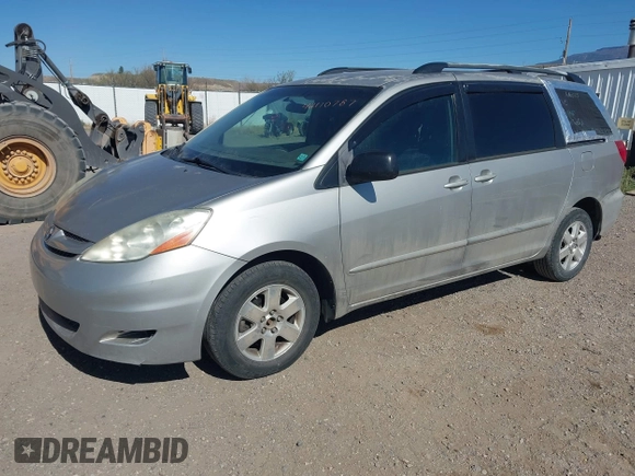2007 Toyota Sienna CE with VIN 5TDZK23C77S058410, listed as a IAAI auction lot 42110787 with 181,735 mi miles. Bid and sale history available at carsss.com. Image 2.