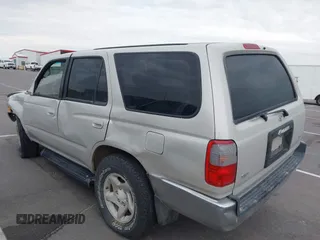 1997 Toyota 4Runner SR5 with VIN JT3GN86R0V0034665, listed as a IAAI auction lot 42316142 with 242,342 mi miles and . Bid and sale history available at DreamBid. Image 3.