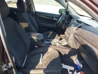 2014 Kia Sorento LX z VIN 5XYKT3A69EG499967, wystawiony jako IAAI lot #41790052 z przebiegiem 198 101 mil mil oraz . Historia ofert i sprzedaży dostępna na DreamBid. Obrazek 5.