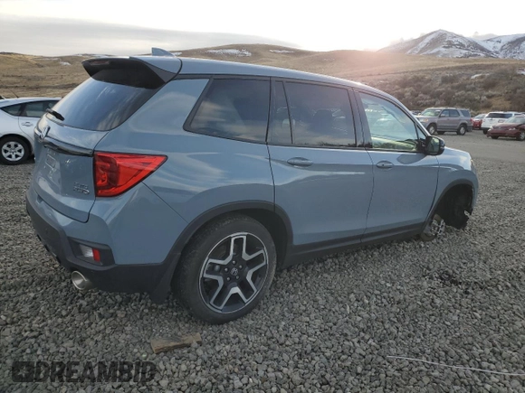 2023 Honda Passport Elite with VIN 5FNYF8H09PB011546, listed as a Copart auction lot 86207084 with 20,838 mi miles and Salvage Title. Bid and sale history available at carsss.com. Image 3.