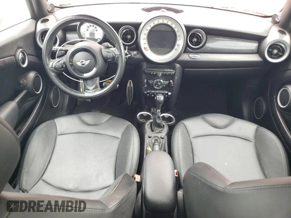 2013 MINI Hardtop S with VIN WMWSV3C58DT389460, listed as a Copart auction lot 54031105 with 59,645 mi miles and Salvage Title. Bid and sale history available at DreamBid. Image 8.
