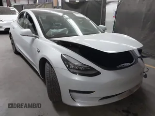 2019 Tesla Model 3 Mid Range z VIN 5YJ3E1EA2KF317529, wystawiony jako IAAI lot #41409454 z przebiegiem Nie podano mil oraz . Historia ofert i sprzedaży dostępna na DreamBid. Obrazek 1.