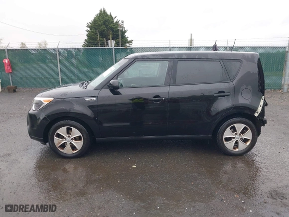 2015 Kia Soul with VIN KNDJN2A20F7810164, listed as a IAAI auction lot 41972815 with 97,095 mi miles. Bid and sale history available at carsss.com. Image 15.