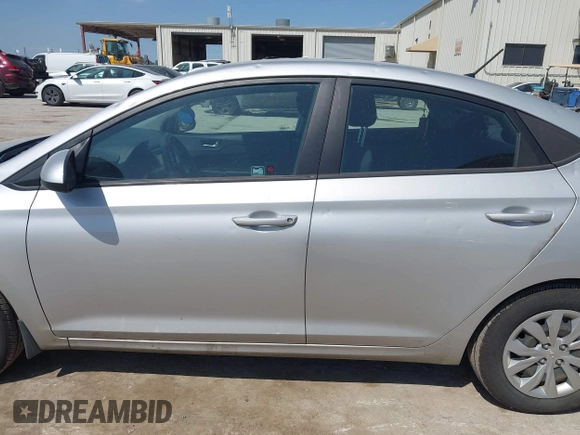2021 Hyundai Accent SE z VIN 3KPC24A63ME139599, wystawiony jako IAAI lot #42207032 z przebiegiem 91 695 mil mil oraz . Historia ofert i sprzedaży dostępna na DreamBid. Obrazek 14.