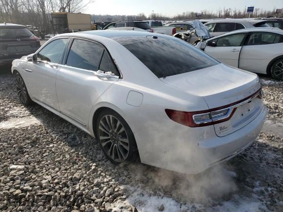 2017 Lincoln Continental Reserve with VIN 1LN6L9RP2H5620896, listed as a Copart auction lot 81576334 with 68,118 mi miles and Salvage Title. Bid and sale history available at carsss.com. Image 2.