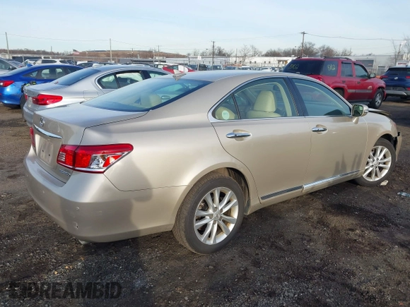 2012 Lexus ES with VIN JTHBK1EG4C2473938, listed as a IAAI auction lot 41505118 with Not Provided miles. Bid and sale history available at carsss.com. Image 4.