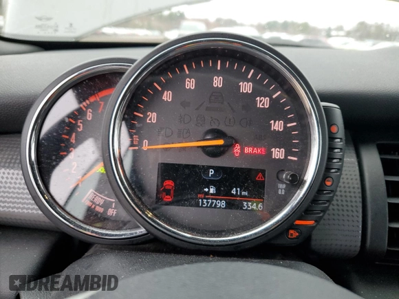 2017 MINI Convertible Cooper z VIN WMWWG5C32H3C99588, wystawiony jako Copart lot #49581565 z przebiegiem 137 798 mil mil oraz Szkoda całkowita • Salvage title. Historia ofert i sprzedaży dostępna na DreamBid. Obrazek 9.