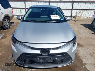 2025 Toyota Corolla LE with VIN 5YFB4MDE1SP266386, listed as a IAAI auction lot 41725262 with 1,472 mi miles. Bid and sale history available at carsss.com. Image 12.