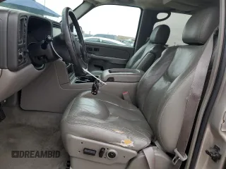 2004 Chevrolet Suburban Z71 with VIN 3GNFK16Z04G153177, listed as a Copart auction lot 44893795 with 222,092 mi miles and Salvage Title. Bid and sale history available at carsss.com. Image 7.
