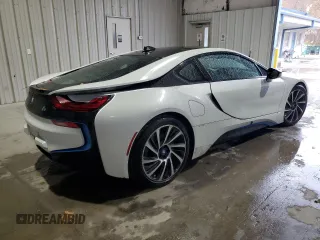 2016 BMW i8 z VIN WBY2Z2C58GV675897, wystawiony jako Copart lot #79686124 z przebiegiem 72 833 mil mil oraz Czysty tytuł • Clean title. Historia ofert i sprzedaży dostępna na DreamBid. Obrazek 3.
