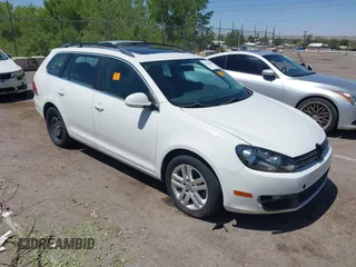 2011 Volkswagen Jetta TDI z VIN 3VWPL7AJ2BM645980, wystawiony jako IAAI lot #42324480 z przebiegiem 70 757 mil mil oraz . Historia ofert i sprzedaży dostępna na DreamBid. Obrazek 1.