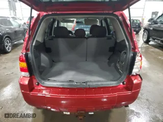 2007 Ford Escape XLT with VIN 1FMYU93157KA60267, listed as a Copart auction lot 45866945 with 239,485 mi miles and Salvage Title. Bid and sale history available at carsss.com. Image 6.