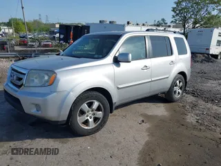 2011 Honda Pilot EX-L with VIN 5FNYF4H53BB076292, listed as a IAAI auction lot 42173265 with 1 mi miles. Bid and sale history available at carsss.com. Image 2.