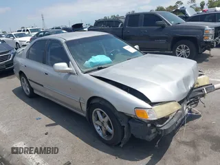 1997 Honda Accord LX с VIN 1HGCD563XVA254608, выставлен на аукционе IAAI как лот 42416287 с пробегом 221 412 миль миль и . История ставок и продаж доступна на DreamBid. Изображение 1.