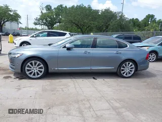 2018 Volvo S90 Inscription с VIN LVY992ML9JP008239, выставлен на аукционе IAAI как лот 42452758 с пробегом Не указан миль и . История ставок и продаж доступна на DreamBid. Изображение 13.