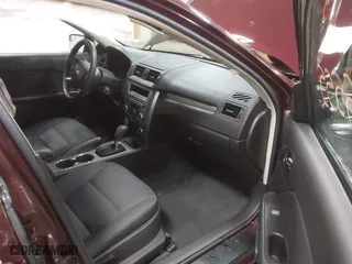 2011 Ford Fusion SE with VIN 3FAHP0HA0BR100216, listed as a IAAI auction lot 41655555 with 55,002 mi miles. Bid and sale history available at carsss.com. Image 5.