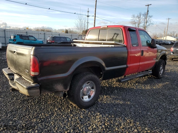 2006 Ford Super Duty F-250 XL with VIN 1FTSX21P36EB77990, listed as a Copart auction lot 43796135 with 229,275 mi miles and Salvage Title. Bid and sale history available at carsss.com. Image 3.