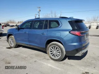 2025 GMC Acadia FWD Denali z VIN 1GKENLRS4SJ133150, wystawiony jako Copart lot #43420345 z przebiegiem 607 mil mil oraz Szkoda całkowita • Salvage title. Historia ofert i sprzedaży dostępna na DreamBid. Obrazek 2.