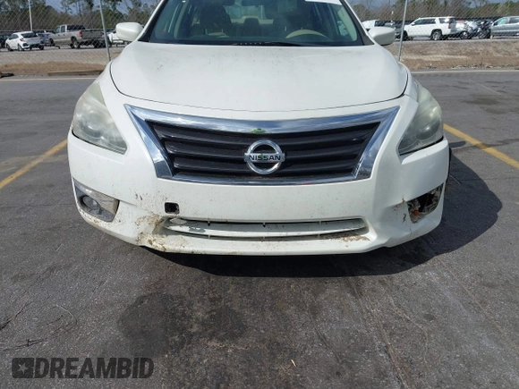 2015 Nissan Altima S with VIN 1N4AL3AP7FC239129, listed as a IAAI auction lot 41683096 with 143,304 mi miles and . Bid and sale history available at carsss.com. Image 6.