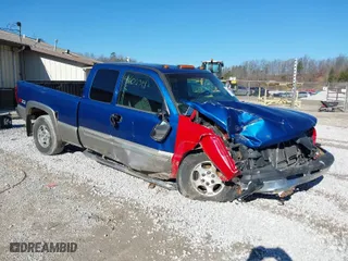2003 Chevrolet Silverado 1500 LS with VIN 2GCEK19T231344151, listed as a IAAI auction lot 41602314 with 194,598 mi miles. Bid and sale history available at carsss.com. Image 1.
