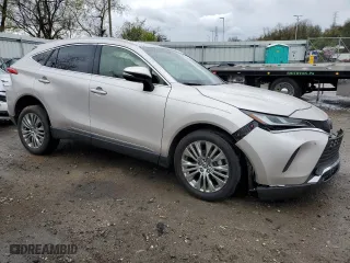 2022 Toyota Venza LE with VIN JTEAAAAH4NJ103494, listed as a Copart auction lot 48711773 with 10,202 mi miles. Bid and sale history available at carsss.com. Image 4.