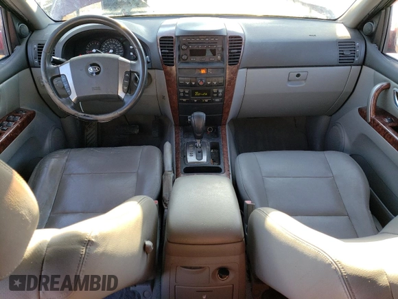 2004 Kia Sorento LX with VIN KNDJC733845234762, listed as a Copart auction lot 41697245 with 181,589 mi miles and Non Repairable. Bid and sale history available at carsss.com. Image 8.
