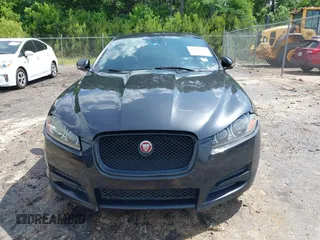 2015 Jaguar XF V6 Portfolio with VIN SAJWA0F74F8U76324, listed as a IAAI auction lot 42158134 with 136,995 mi miles. Bid and sale history available at carsss.com. Image 6.
