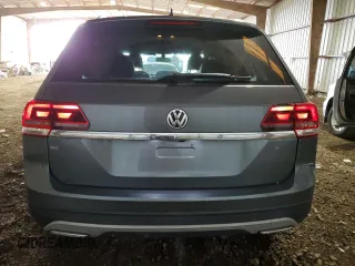 2019 Volkswagen Atlas SE with VIN 1V2DP2CA5KC602700, listed as a Copart auction lot 82044483 with 62,795 mi miles and Salvage title. Bid and sale history available at DreamBid. Image 6.