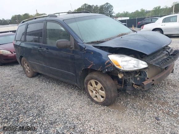 2004 Toyota Sienna CE with VIN 5TDZA23C04S085432, listed as a IAAI auction lot 41957426 with 273,480 mi miles. Bid and sale history available at carsss.com. Image 1.