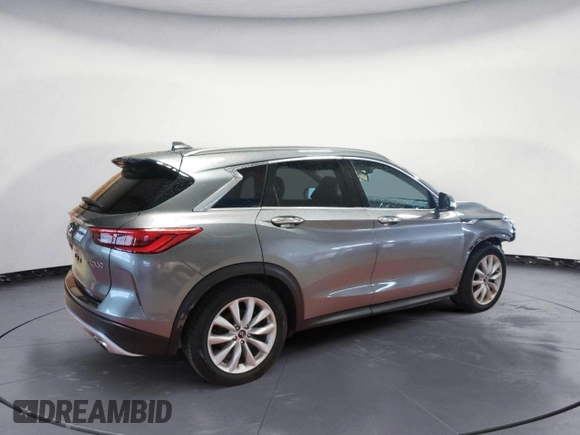2019 Infiniti QX50 LUXE with VIN 3PCAJ5M33KF122889, listed as a Copart auction lot 50081743 with 36,501 mi miles. Bid and sale history available at carsss.com. Image 3.