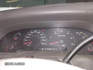 2003 Ford F-250 XL с VIN 1FTNX21LX3EA52118, выставлен на аукционе IAAI как лот 41289618 с пробегом 145 775 миль миль и . История ставок и продаж доступна на DreamBid. Изображение 7.