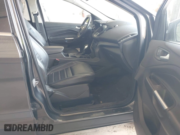 2019 Ford Escape SEL with VIN 1FMCU9HD1KUC04360, listed as a IAAI auction lot 42050815 with 114,741 mi miles. Bid and sale history available at carsss.com. Image 5.